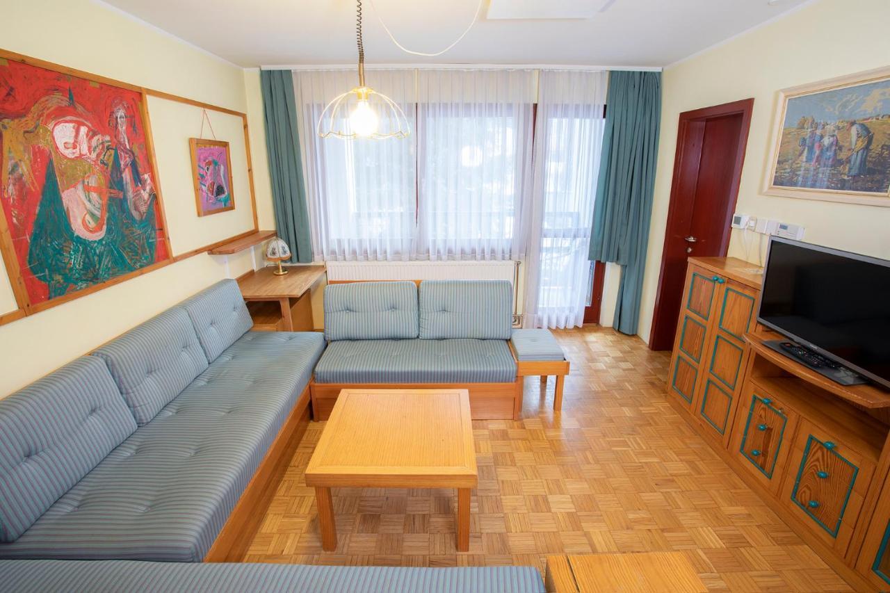Apartments Baki Краньска Гора Экстерьер фото